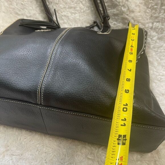 Franklin Covey Black Genuine Leather beige stitch shoulder bag tassel accent - Picture 8 of 13